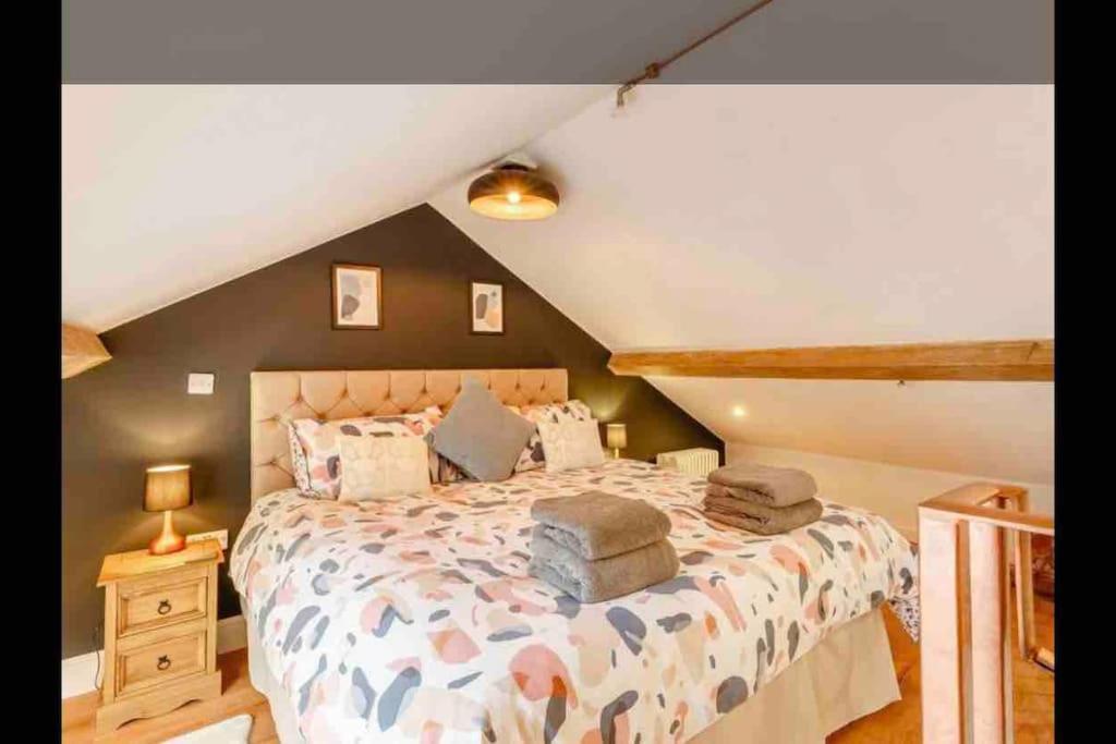 Вілла Tank Barn At Brook House, Nestled In The Welsh Hills, A Delightful Retreat Велшпул Екстер'єр фото